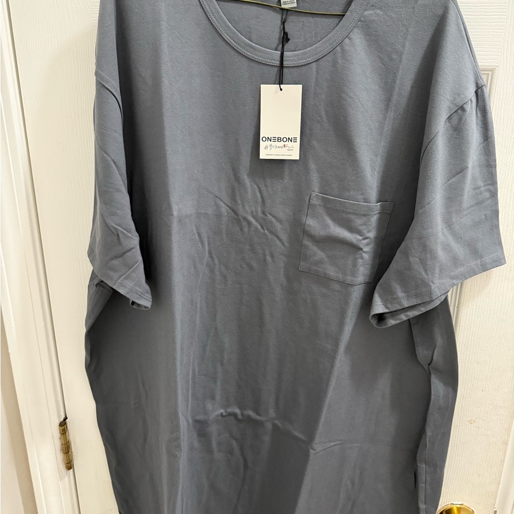 One Bone Men’s Gray Big & Tall Scoop T- Shirt